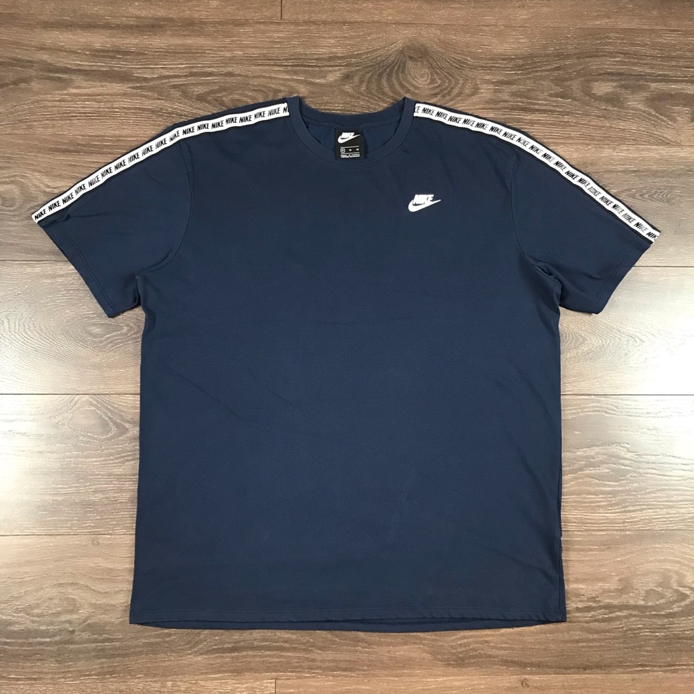 Nike Club Mens Sporty Style Crew Neck Short Sleeve Active Navy Blue Shirt Sz XL